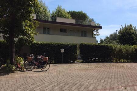 Residence Apuamare Pietrasanta Eksteriør bilde